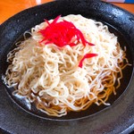 華丸ラーメン - 冷やし中華(大)の麺
