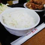 餃子の王将 - ご飯は普通盛りです