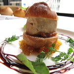 アイコニック - フォアグラのテリーヌ　ソーテルヌのゼリーとフルーツジャムと共に