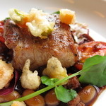 アイコニック - 三元豚の炭火焼き　南瓜のフリットのアクセント