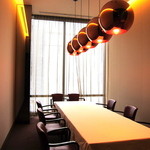 アイコニック - 個室