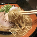 三麺流 武者麺 - 中華そば・こってり