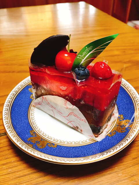 プルミエ 三枚橋 ケーキ 食べログ