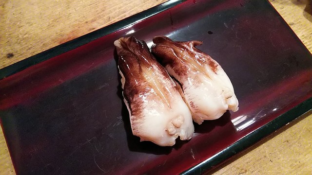 亀八寿司 - 生鸟贝握り(@300)