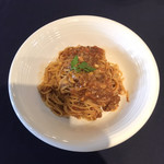村レストラン ポワール - 粗挽き牛肉のボロネーゼスパゲティ