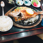 大木海産物レストラン - 料理写真:魚バター焼き定食