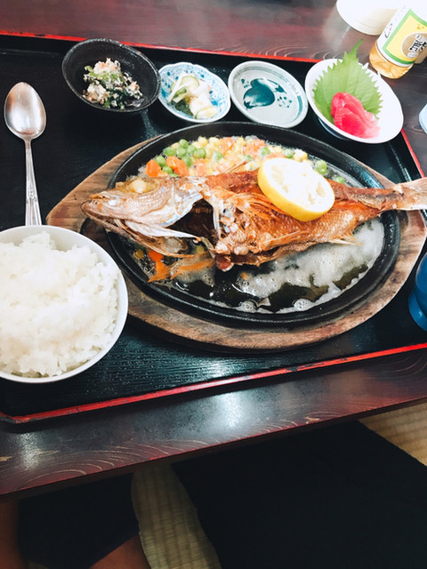 大木海産物レストラン おおきかいさんぶつれすとらん 読谷村 魚介料理 海鮮料理 食べログ