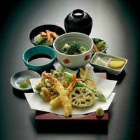 日曜、祝日限定ランチ （11時〜14時）