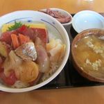 庄司鮮魚店 - 海鮮漬丼　８００円