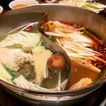 四川料理･薬膳火鍋 花椒庭 - 