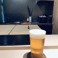 千成寿司 - シンプルに整頓された店内。ゴチャゴチャ物が置かれているよりずっと良いです。