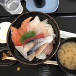 発寒かねしげ鮮魚店 - 