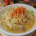 Hidaka ya - 味噌ラーメン一味唐辛子いっぱい