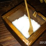 Aburi Shuke Maru Sankaku Shikaku - 美味しい岩塩　2012.1.19(木)21時訪問 炙りコース飲み放題CP抜群！日～木曜日まで3500円！