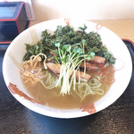 らーめん仙代 - 潮仕立ての節そば ¥800
      メニューに無い冷やしバージョン 
      これは美味しい♪