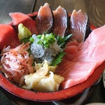 Sushi Douchuu Yajikita - 大漁丼