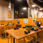 炭火焼肉食べ放題カルビ市場 天神店