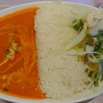 Roiyaru Kari- - サラダカレー600円（バターチキン）