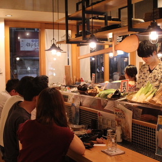 ◆ reserved available for 30 people or more! ◆Counter seats are special seats that give you a sense of realism!