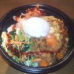 ほっともっと - 料理写真:野菜が摂れるビビンバ(半熟たまご付) 560円