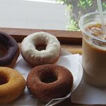 はらドーナッツ - サトウキビ シナモン チョコ ホワイトチョコ