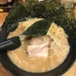 川出拉麺店 - 