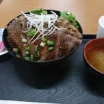 米沢 琥珀堂 山形県観光物産会館 - MIX丼