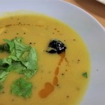 ハラールフードマルハバ - アップ。