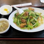 香蘭 - 牛バラチャーハンと杏仁豆腐890円