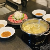 【前日までの要予約】◆お鍋スタイル◆レモン 牛タンしゃぶしゃぶコース並