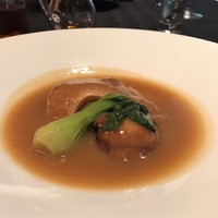 スーツァン・レストラン陳 渋谷店 - フカヒレの姿煮 ～伝統の醤油煮込み～
