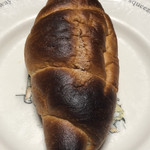 フジパン - 塩ぱん＠120円＋税 ちょっと焦がしちゃいました