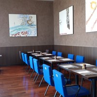 R restaurant & bar - お席