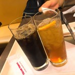 イタリアン・トマトカフェジュニア - アイスコーヒー＆アイスピーチティー