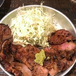 Bonten Sakaba - 帯広風焼き豚300円