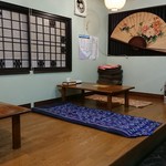 らく天 - 店内