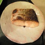 出し巻き玉子膳 1200円 の鮭の塩焼き