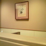 鈴よし - <'12/1/20撮影>店内のカウンター席の風景です