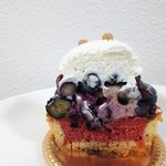 nino - 【2019.08】タルト・ミルティーユ(カット断面)