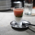 RODEO - モッツアレラチーズのムースに桃とトマトのソース380円