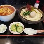 まさか - 牛ホルモンつけ麺(大辛)　890円