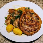 コントルノ食堂 - 菊池放牧豚『走る豚』料理の盛り合わせ