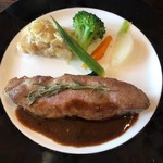 ビストロ　ル・テロワール - ランチ；豚肉のソテー。