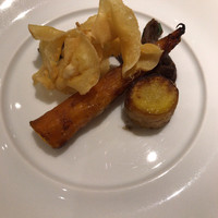 フランス料理 ル・クール - メインの付け合わせ。根菜のグリエ
