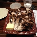 Kura Ryourisakedokoro - 本日のおすすめ
                        舞茸のバター焼き