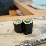 すし六香 - オクラ梅