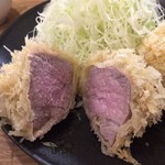 とんかつ成蔵 - シャ豚ブリアン断面♪