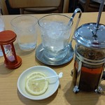 カフェ モロゾフ - ●ﾊﾟｽﾀﾗﾝﾁA 1,200円(ｻﾗﾀﾞ･ｱｲｽｺｰﾋｰ)＋ﾄｰｽﾄｻﾝﾄﾞ1,000円(ｱｲｽﾚﾓﾝﾃｨ)=2,376円 2019年07月