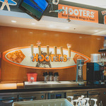 Hooters Ginza - 