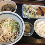 とも - 日替わり  ぶっかけ冷   うどん定食800円